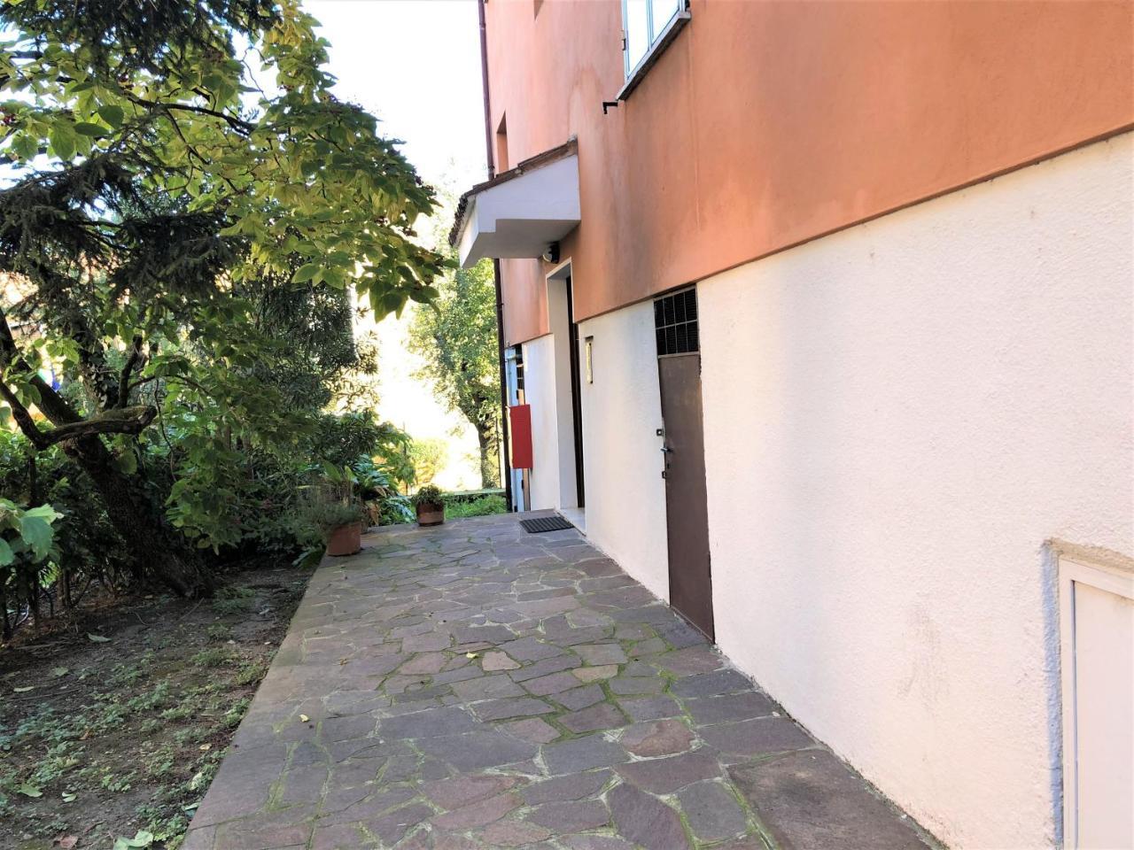 Desenzanoloft Smile On The Lake Desenzano del Garda Exterior photo